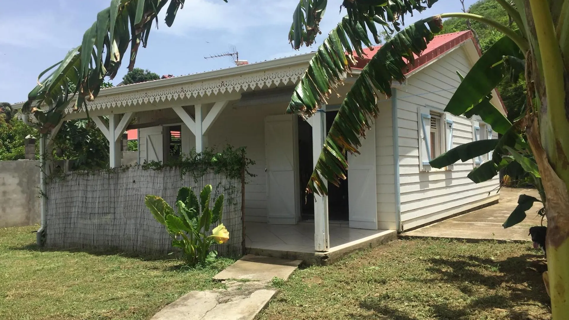 Holiday home Maison Creole 6 Pers Les Saintes Terre De Haut